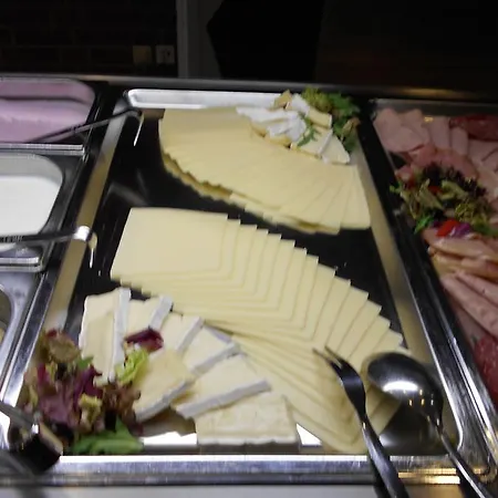 Jugendherberge Bonn *